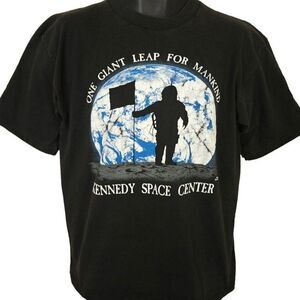 NASA Kennedy Space Center T Shirt Vintage 90s Moon Landing Made In USA Mens